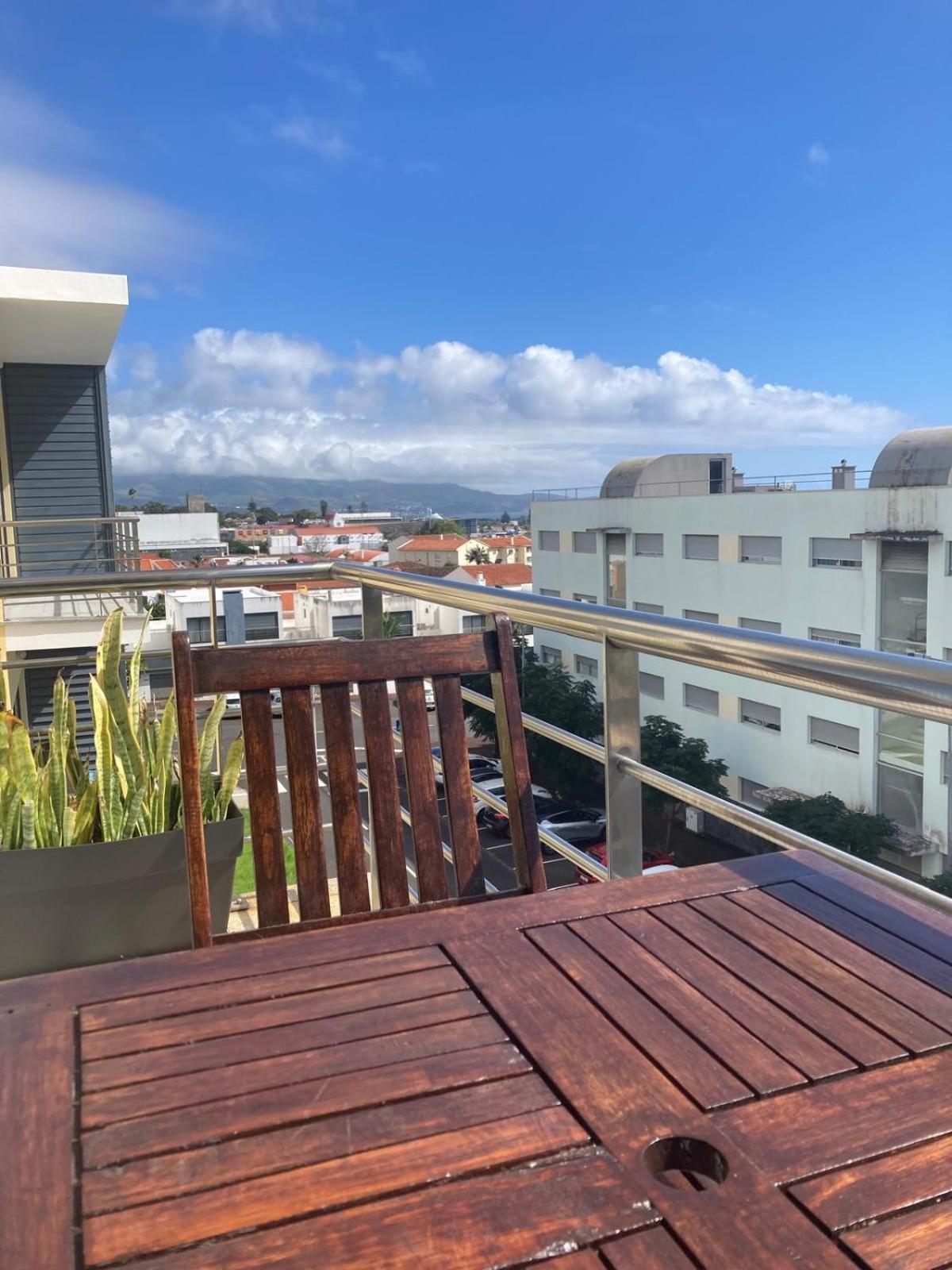 Yellow Five Apartment Понта-Делгада Экстерьер фото
